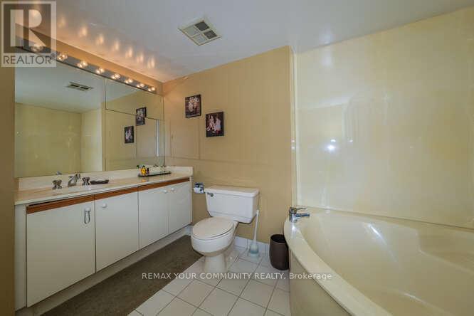 712 - 40 Harding Boulevard W, Richmond Hill, Ontario  L4C 9S5 - Photo 29 - N12726194