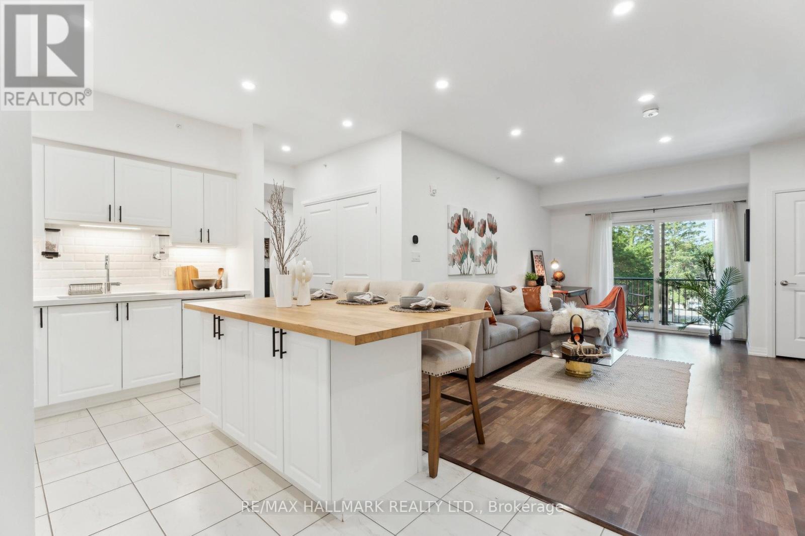 304 - 157 Wellington Street E, New Tecumseth, Ontario  L9R 0R7 - Photo 11 - N12726232