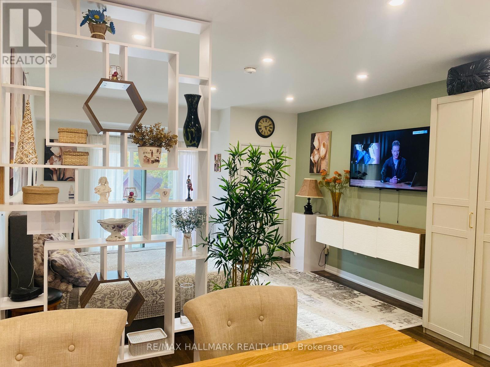 304 - 157 Wellington Street E, New Tecumseth, Ontario  L9R 0R7 - Photo 16 - N12726232