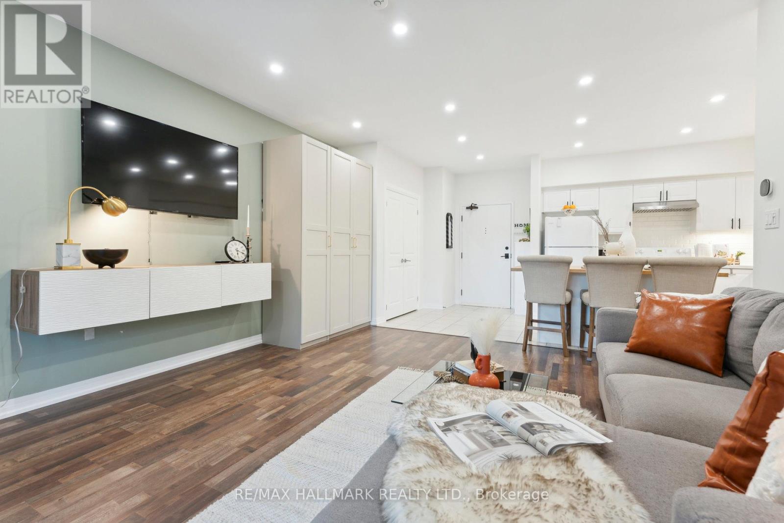 304 - 157 Wellington Street E, New Tecumseth, Ontario  L9R 0R7 - Photo 23 - N12726232