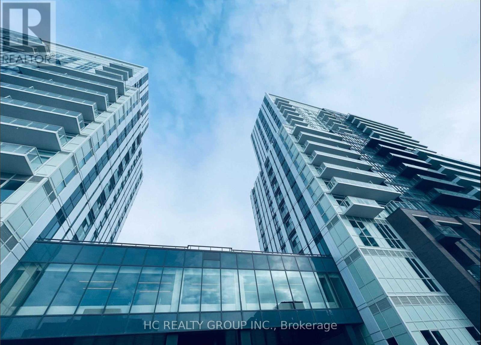 1711 - 38 HONEYCRISP CRESCENT, Vaughan, Ontario