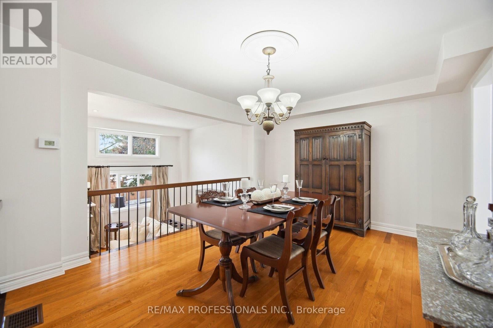 11 - 1755 Rathburn Road E, Mississauga, Ontario  L4W 2M8 - Photo 12 - W12726234