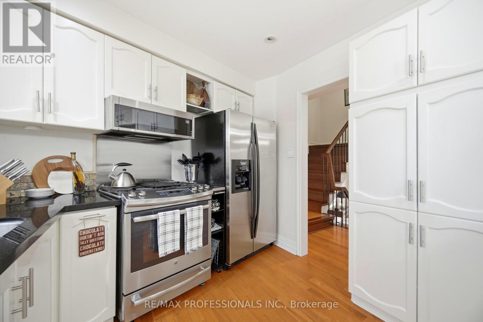 11 - 1755 Rathburn Road E, Mississauga, Ontario  L4W 2M8 - Photo 19 - W12726234