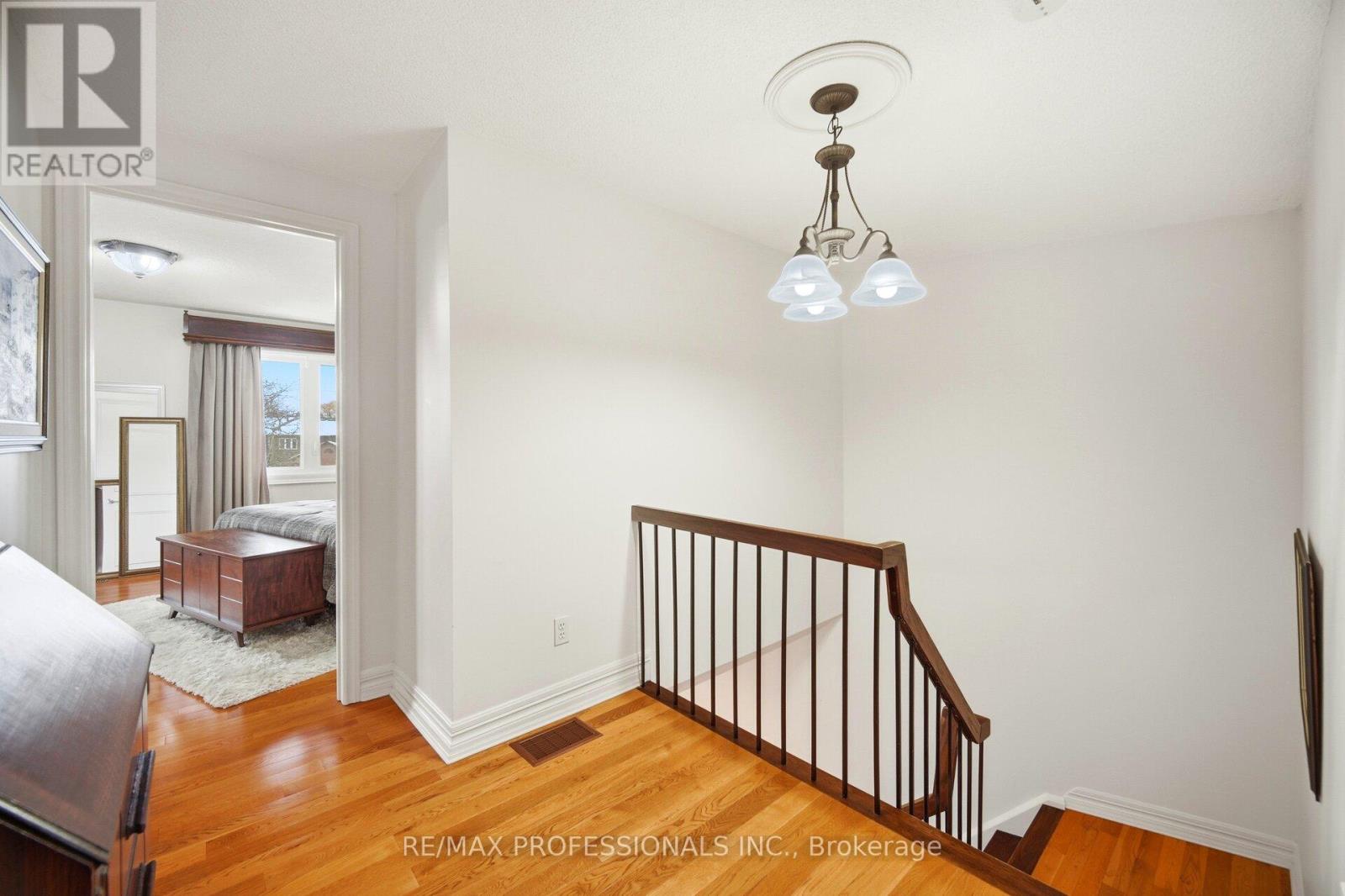 11 - 1755 Rathburn Road E, Mississauga, Ontario  L4W 2M8 - Photo 26 - W12726234