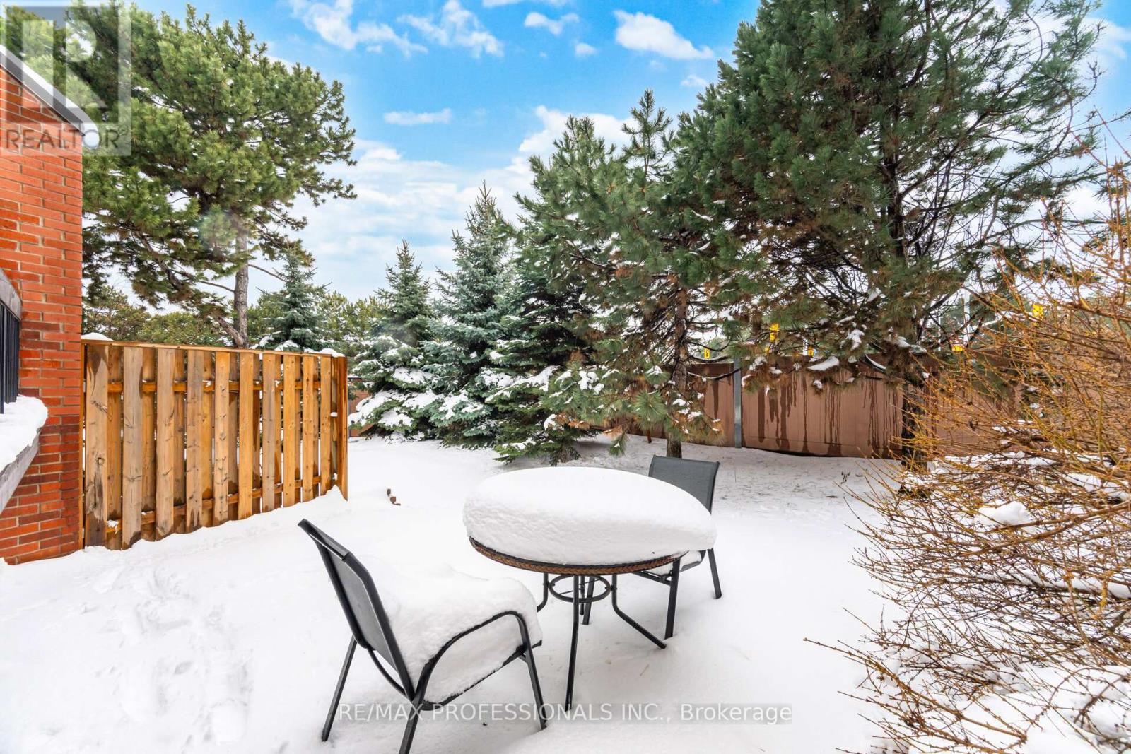 11 - 1755 Rathburn Road E, Mississauga, Ontario  L4W 2M8 - Photo 47 - W12726234