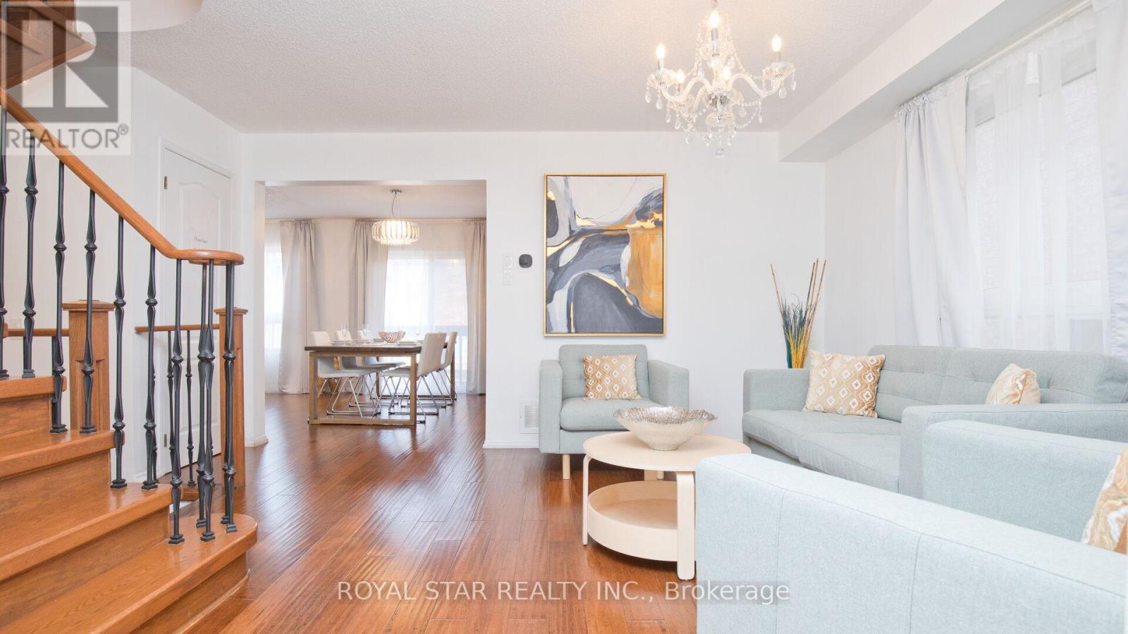 13 Waterdale Road, Brampton, Ontario  L7A 1S7 - Photo 4 - W12726250