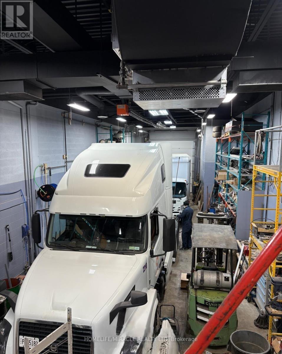 14 - 5775 Atlantic Drive Ne, Mississauga, Ontario  L4W 4P3 - Photo 16 - W12726272