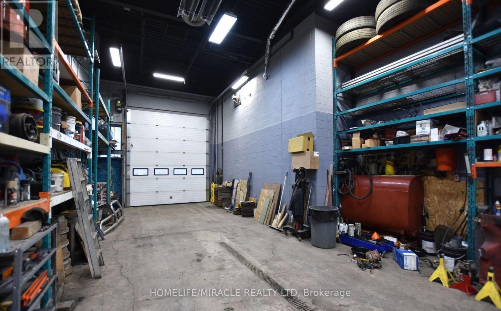 14 - 5775 Atlantic Drive Ne, Mississauga, Ontario  L4W 4P3 - Photo 7 - W12726272