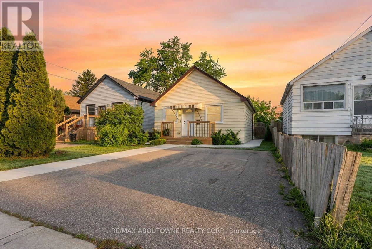 435 Waverly Street, Hamilton, Ontario  L8H 6R5 - Photo 32 - X12726270