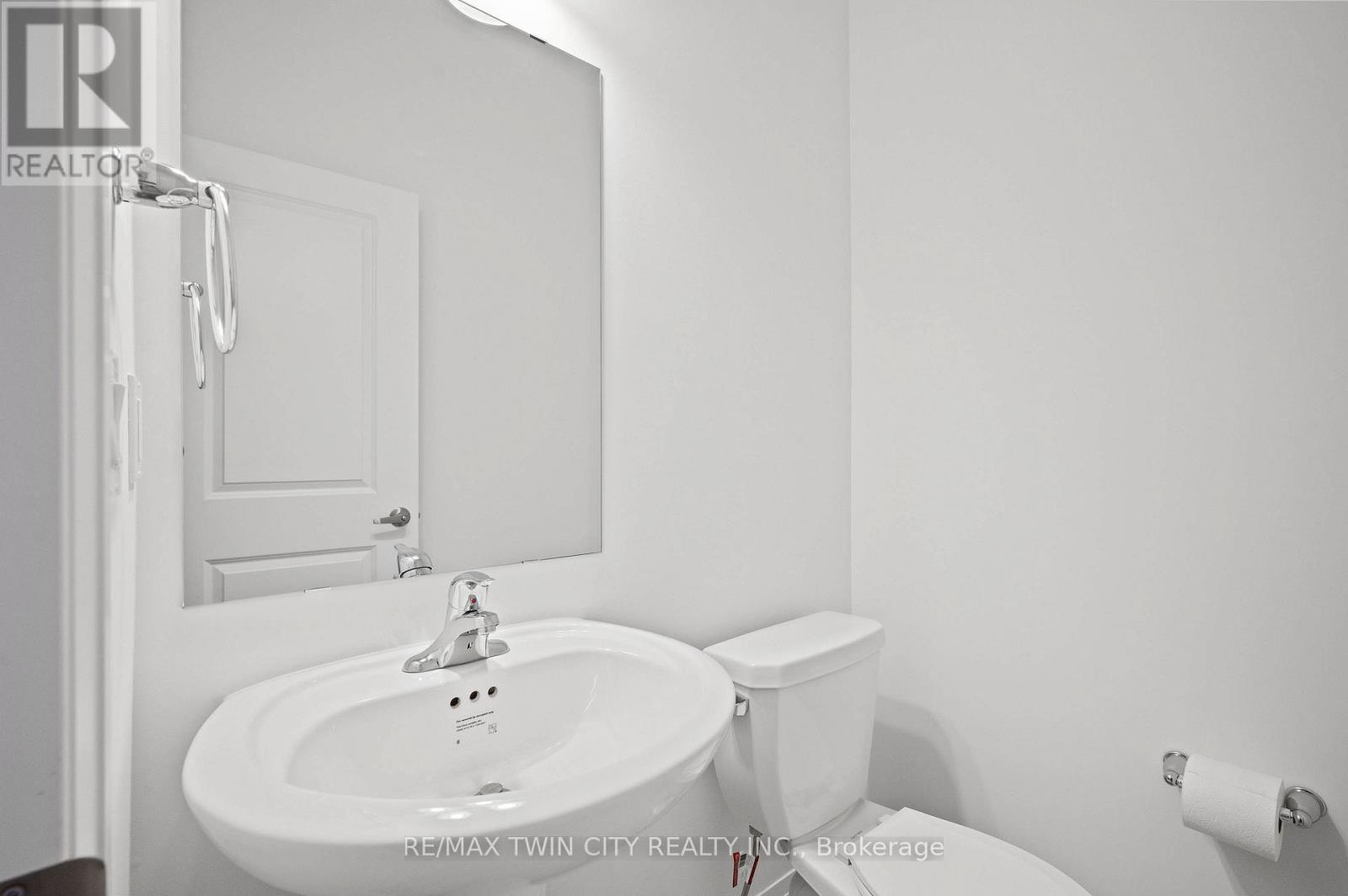 901 Douro Street E, Stratford, Ontario  N5A 0M2 - Photo 13 - X12726276