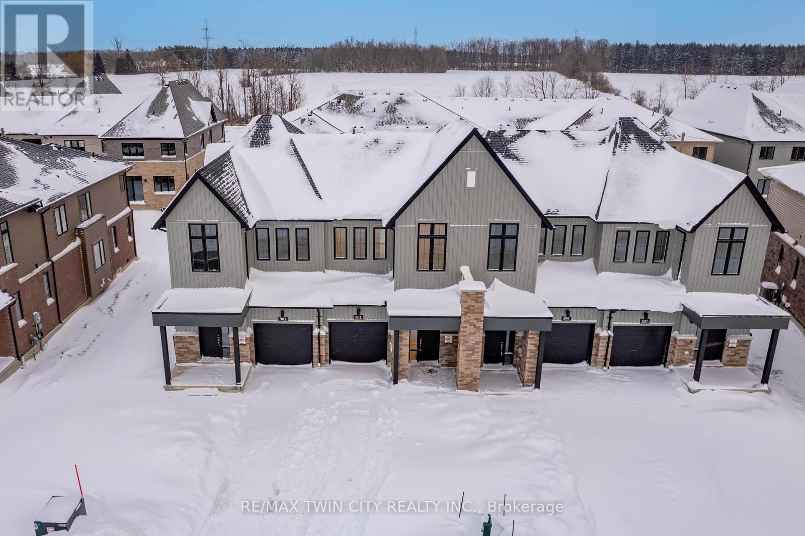 901 Douro Street E, Stratford, Ontario  N5A 0M2 - Photo 29 - X12726276