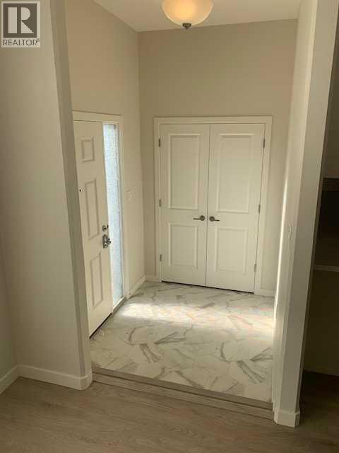 1, 971 40 Avenue N, Lethbridge, Alberta  T1H 6B7 - Photo 2 - A2281447