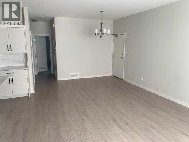 1, 971 40 Avenue N, Lethbridge, Alberta  T1H 6B7 - Photo 3 - A2281447