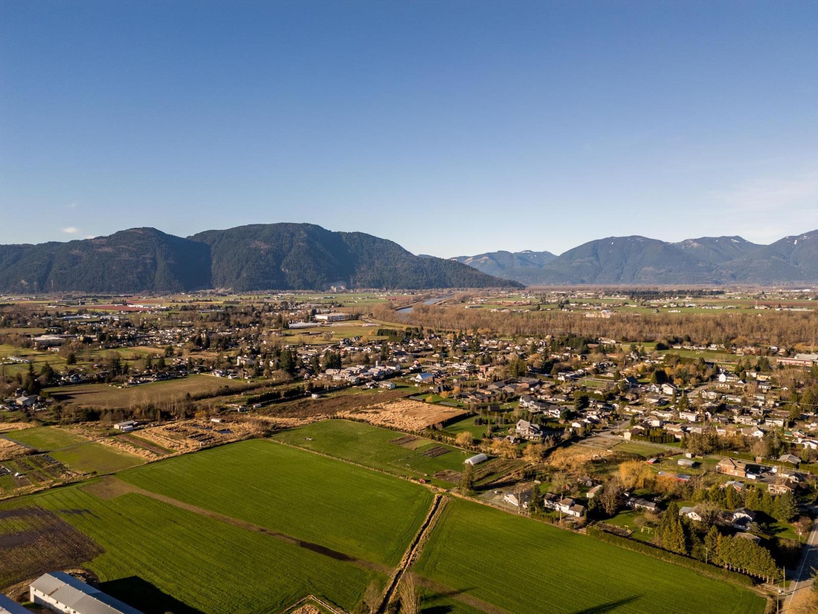 42602 Majuba Hill Road, Majuba Hill, Yarrow, British Columbia  V2R 5H3 - Photo 5 - R3053840