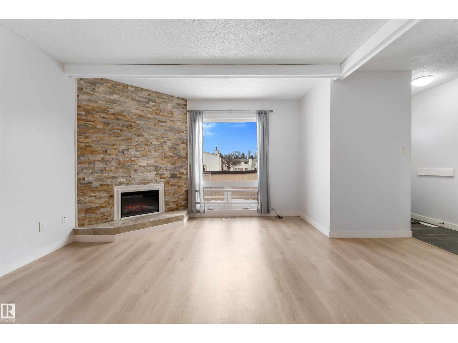 151 Marlborough Pl Nw, Edmonton, Alberta  T5T 1Y6 - Photo 8 - E4470940