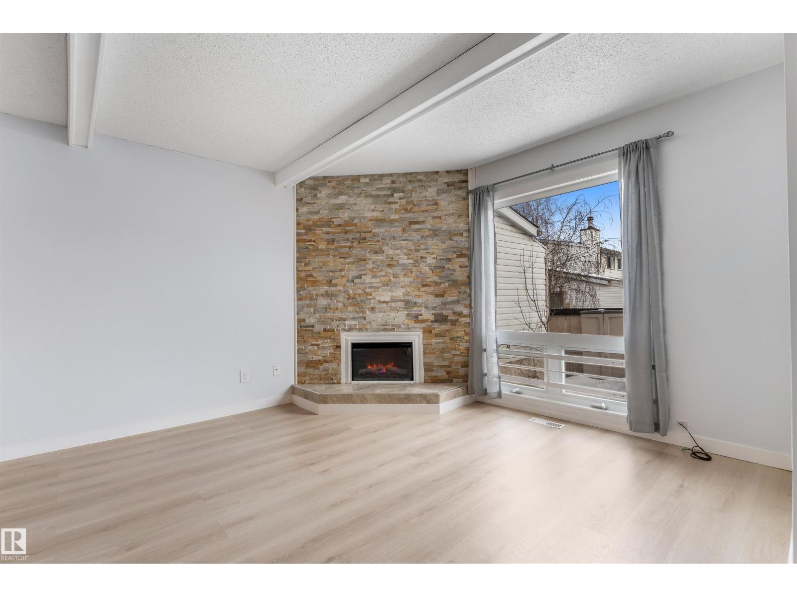 151 Marlborough Pl Nw, Edmonton, Alberta  T5T 1Y6 - Photo 6 - E4470940