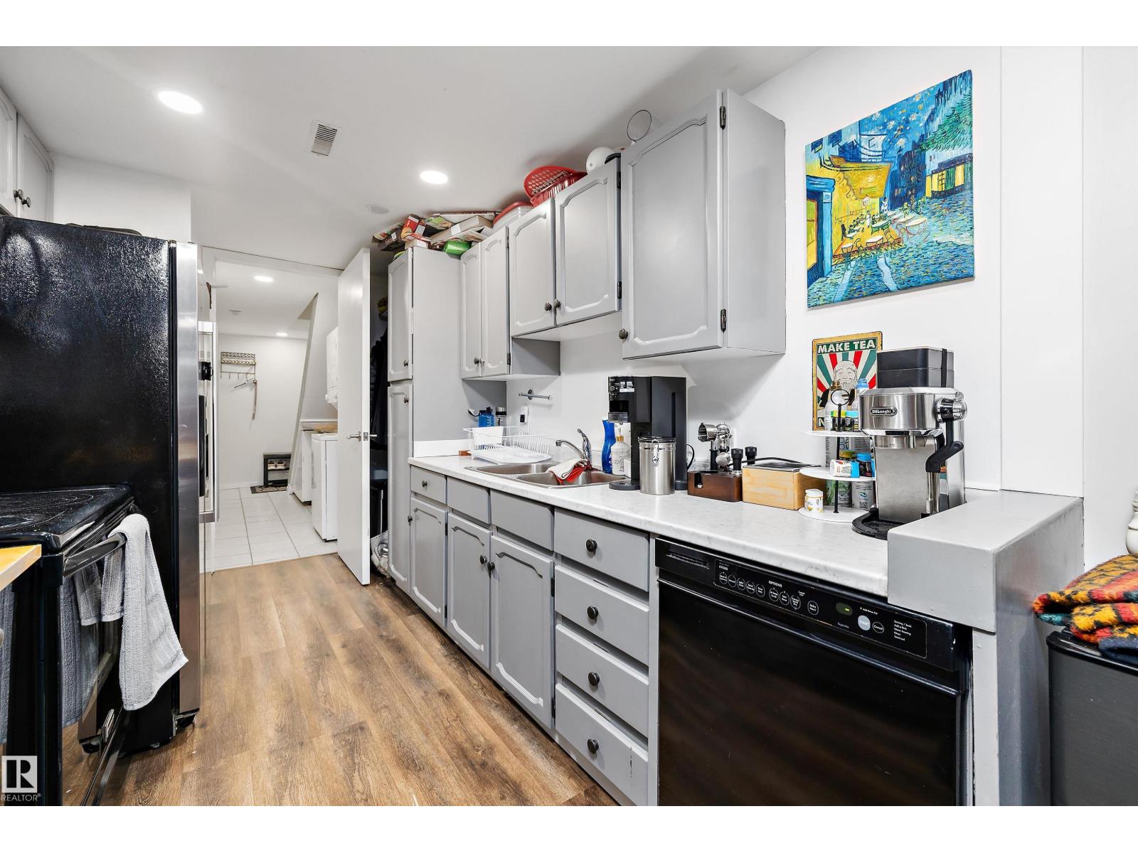 9716 88 Av Nw, Edmonton, Alberta  T6E 2P9 - Photo 26 - E4470941