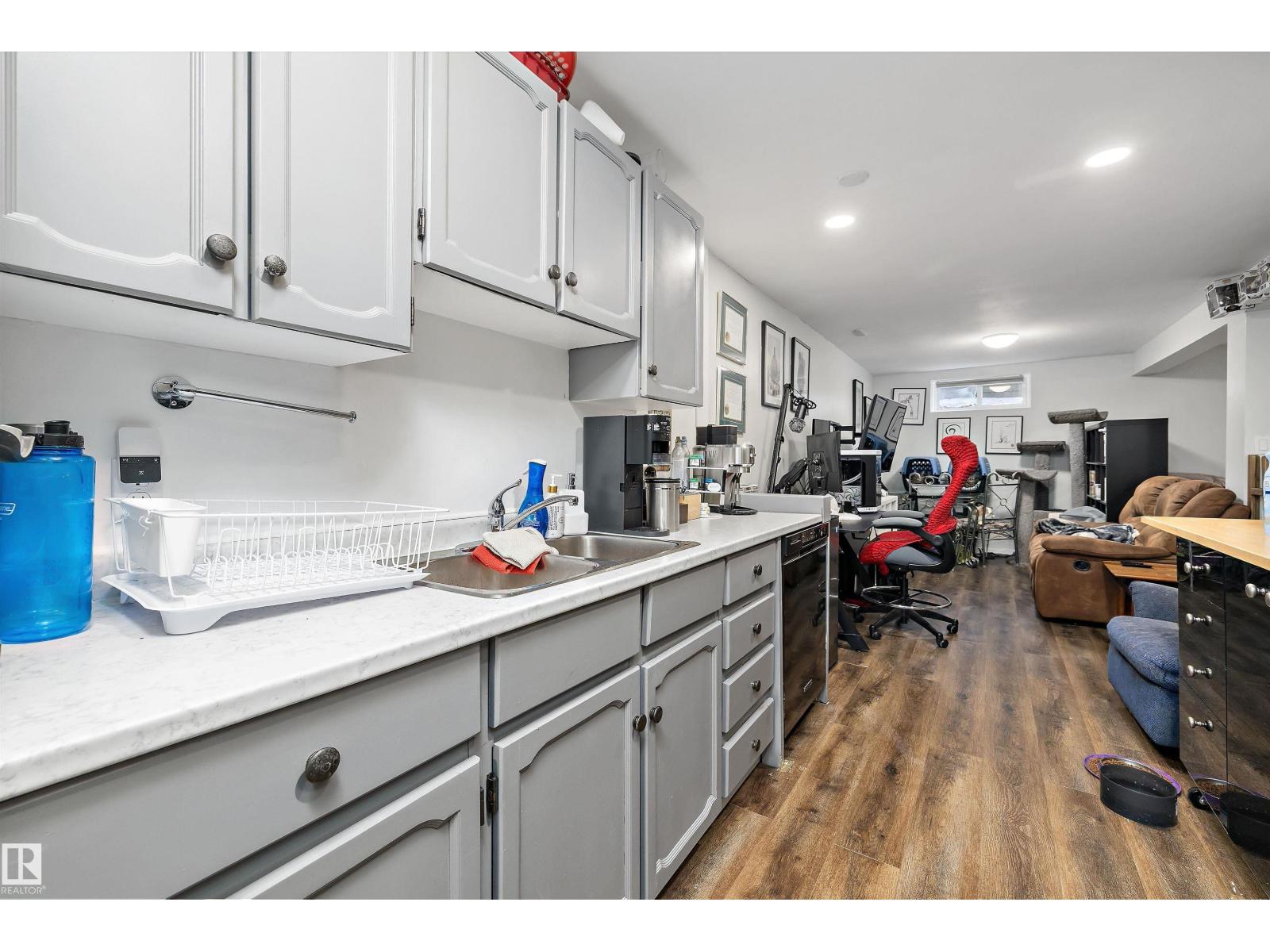 9716 88 Av Nw, Edmonton, Alberta  T6E 2P9 - Photo 24 - E4470941