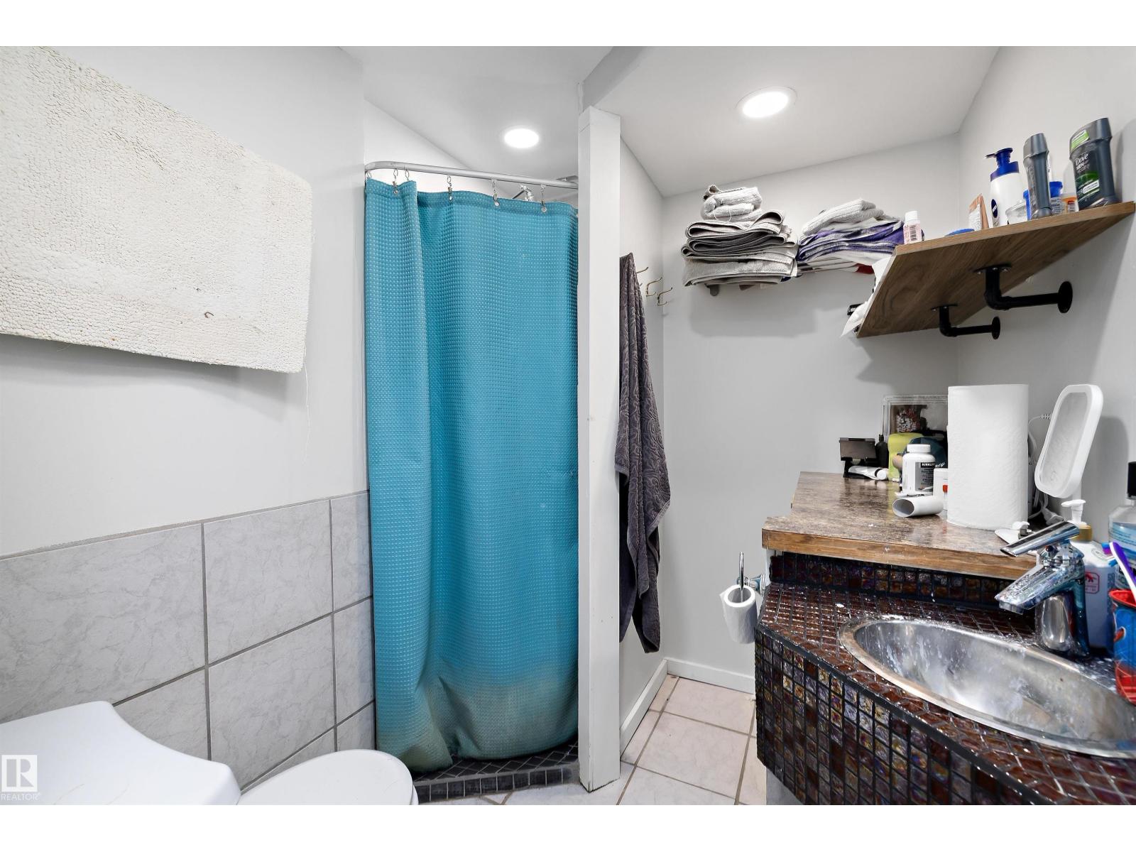 9716 88 Av Nw, Edmonton, Alberta  T6E 2P9 - Photo 32 - E4470941