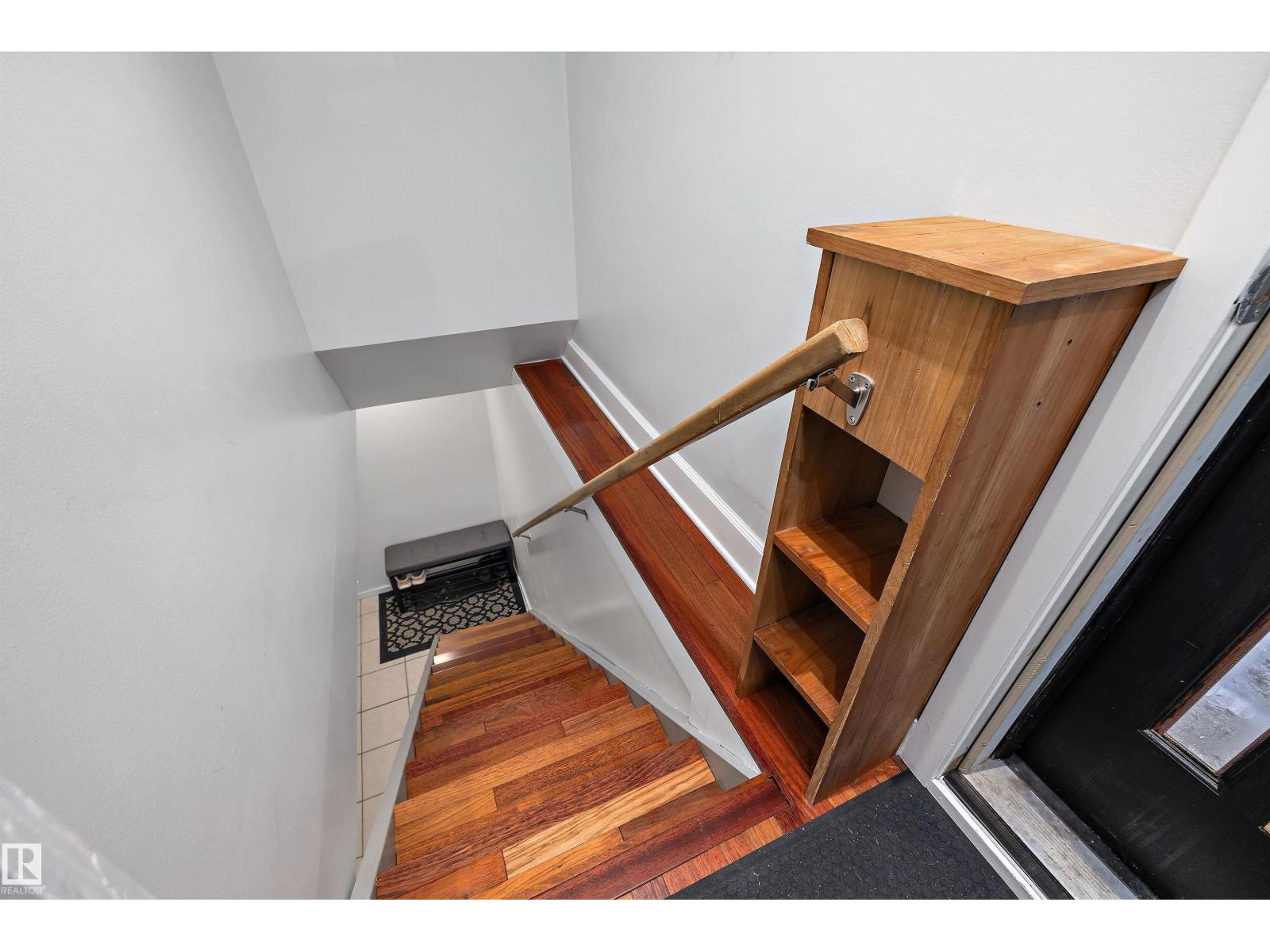 9716 88 Av Nw, Edmonton, Alberta  T6E 2P9 - Photo 21 - E4470941