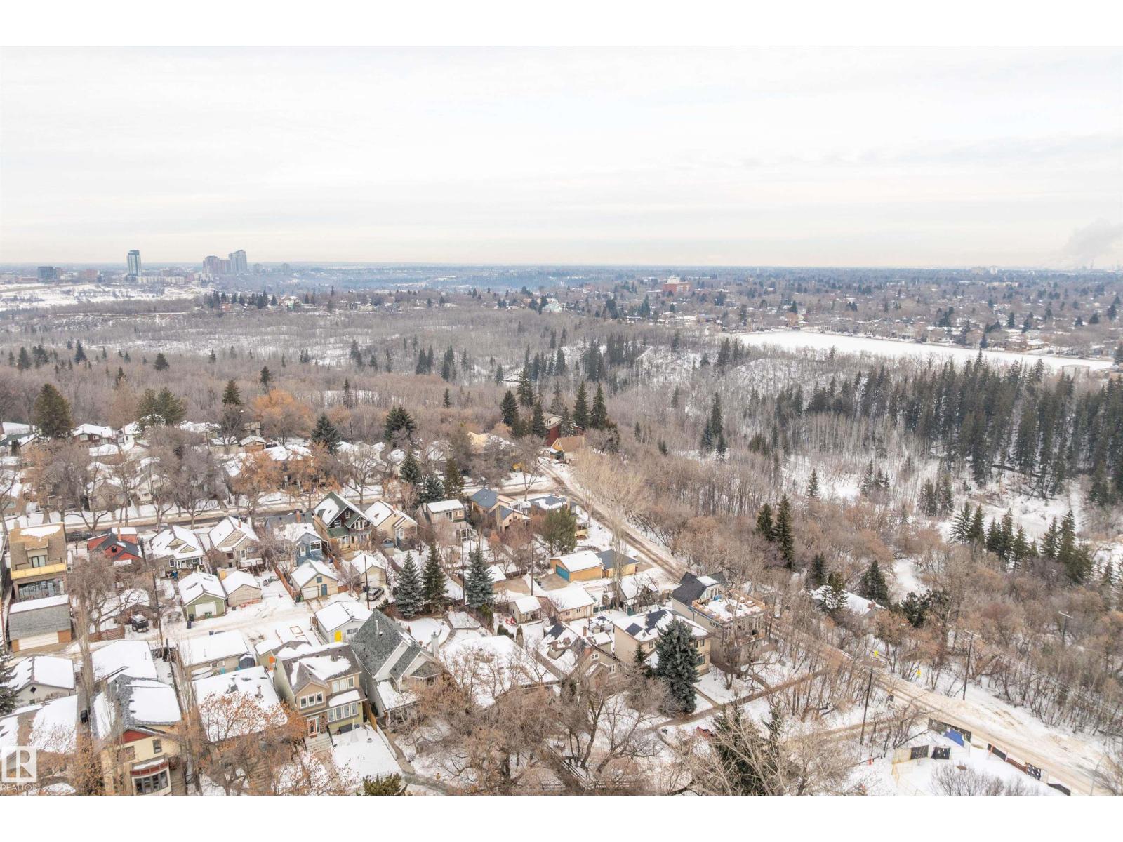 9716 88 Av Nw, Edmonton, Alberta  T6E 2P9 - Photo 35 - E4470941