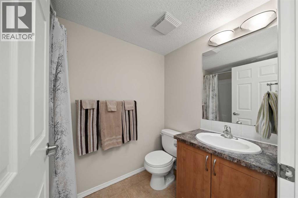 2321, 700 Willowbrook Road Nw, Airdrie, Alberta  T2B 2B7 - Photo 23 - A2279773