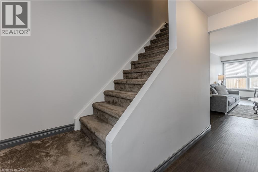 2185 Fairchild Boulevard Unit# 18, Burlington, Ontario  L7P 3P6 - Photo 18 - 40799963