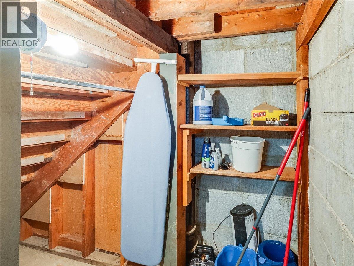 3409 Marigold Drive, Trail, British Columbia  V1R 2X7 - Photo 31 - 10373701