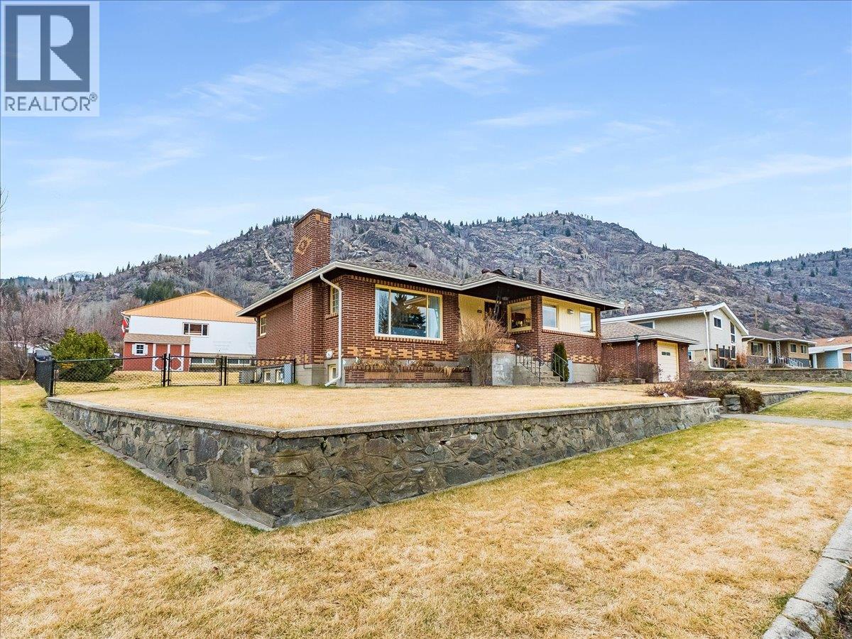 3409 Marigold Drive, Trail, British Columbia  V1R 2X7 - Photo 61 - 10373701