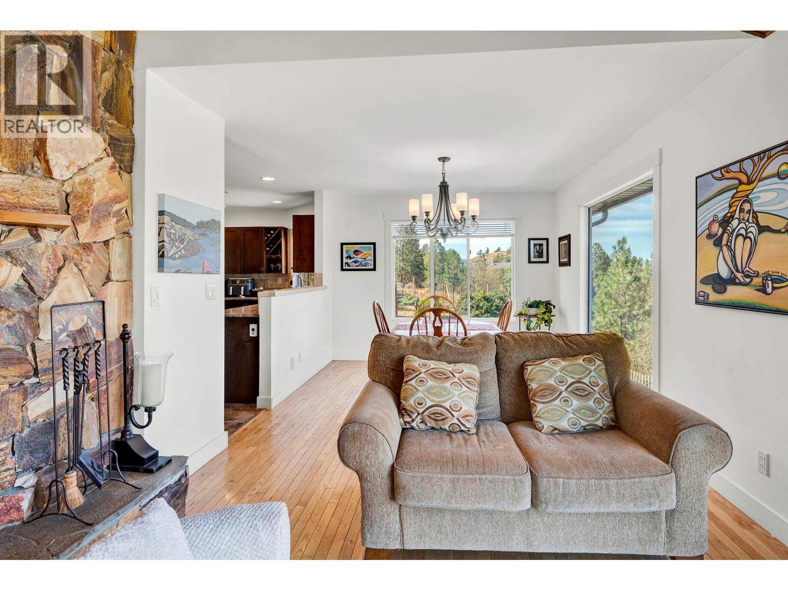 2404 Bella Coola Court, Kamloops, British Columbia  V2E 1T7 - Photo 18 - 10373291