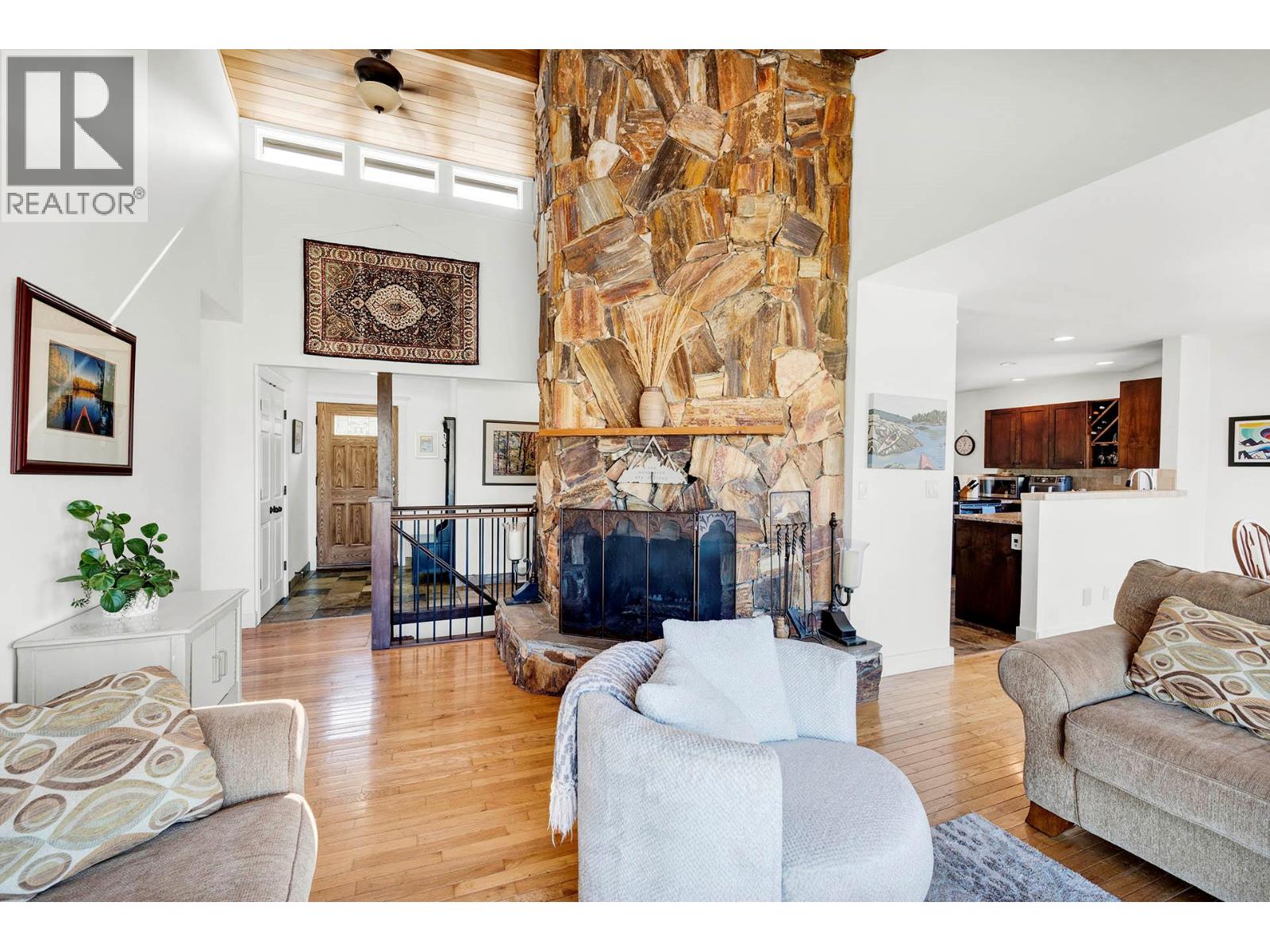 2404 Bella Coola Court, Kamloops, British Columbia  V2E 1T7 - Photo 19 - 10373291