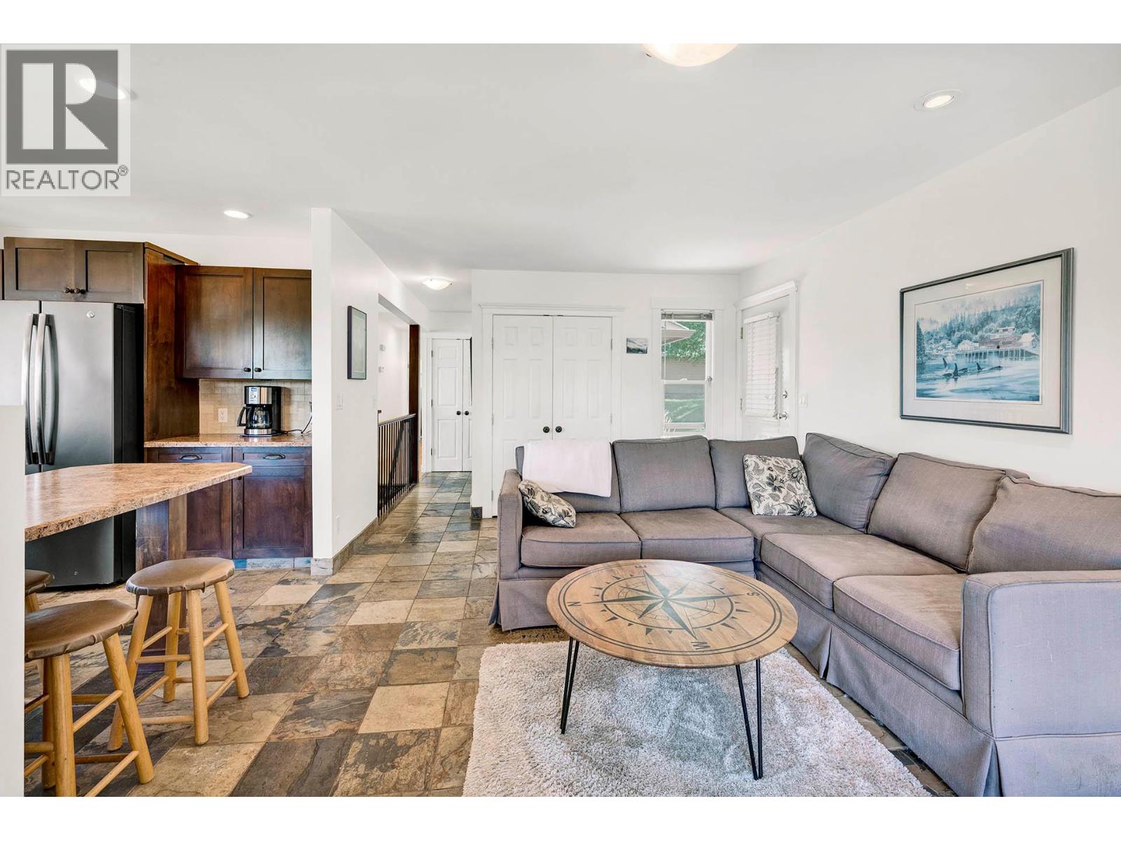 2404 Bella Coola Court, Kamloops, British Columbia  V2E 1T7 - Photo 22 - 10373291