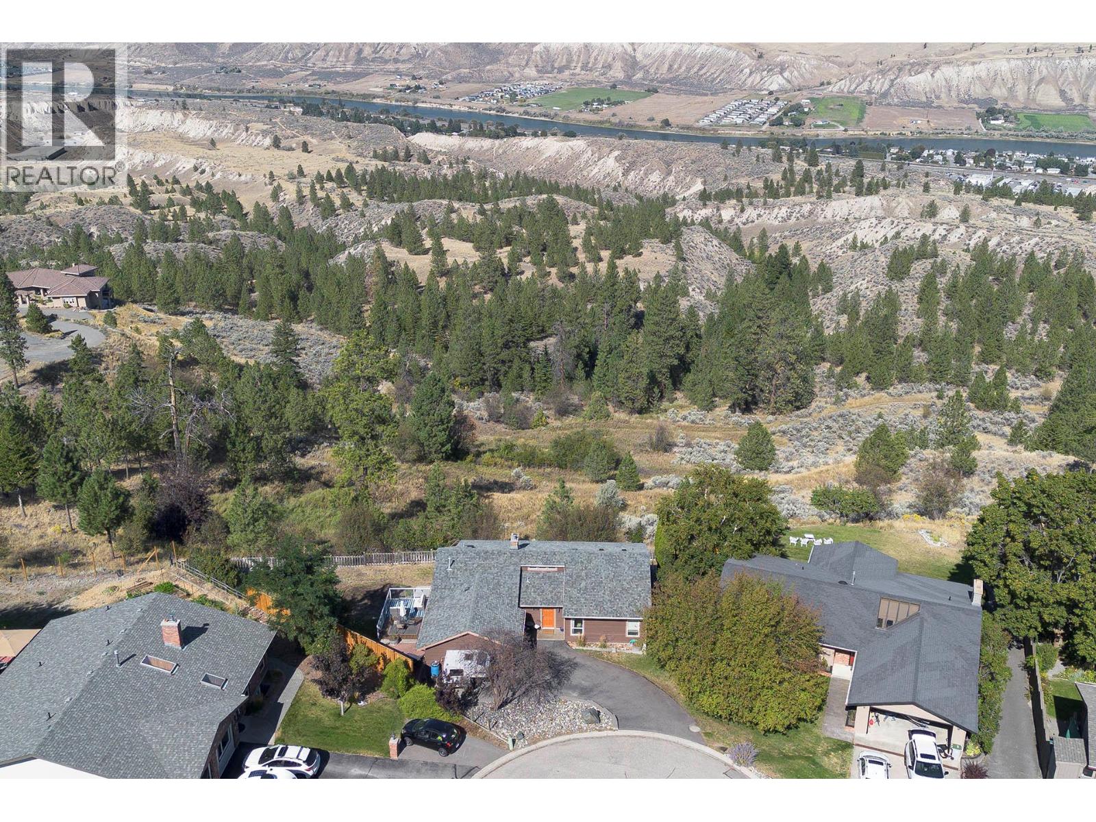 2404 Bella Coola Court, Kamloops, British Columbia  V2E 1T7 - Photo 61 - 10373291