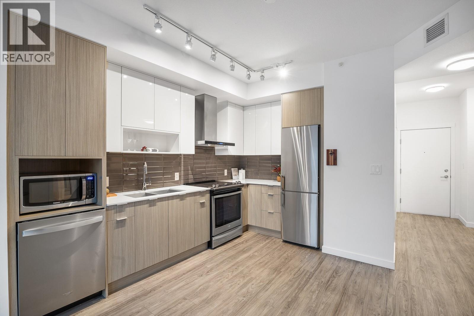 1775 Chapman Place Unit# Ph12, Kelowna, British Columbia  V1Y 0G3 - Photo 3 - 10372096