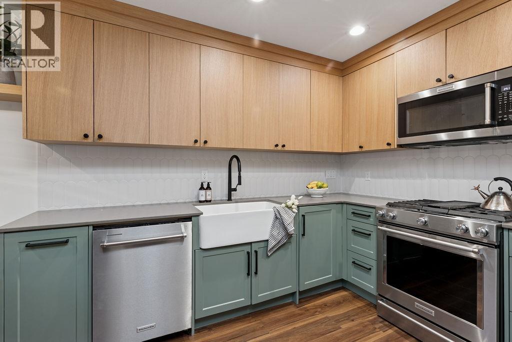 15 901 W 17 Street, North Vancouver, British Columbia  V7P 1V8 - Photo 3 - R3079606