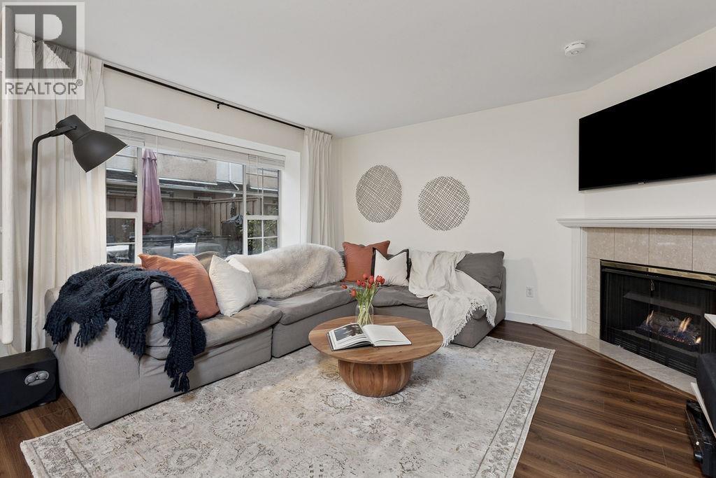 15 901 W 17 Street, North Vancouver, British Columbia  V7P 1V8 - Photo 5 - R3079606