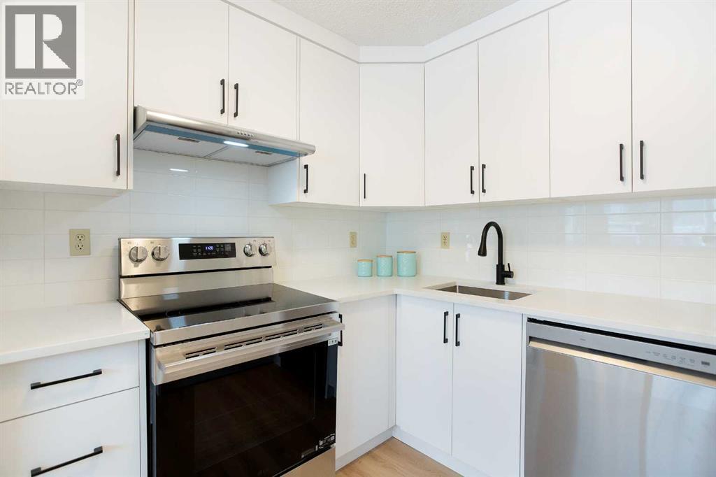 2, 1722 34 Avenue Sw, Calgary, Alberta  T2T 2B7 - Photo 3 - A2281309