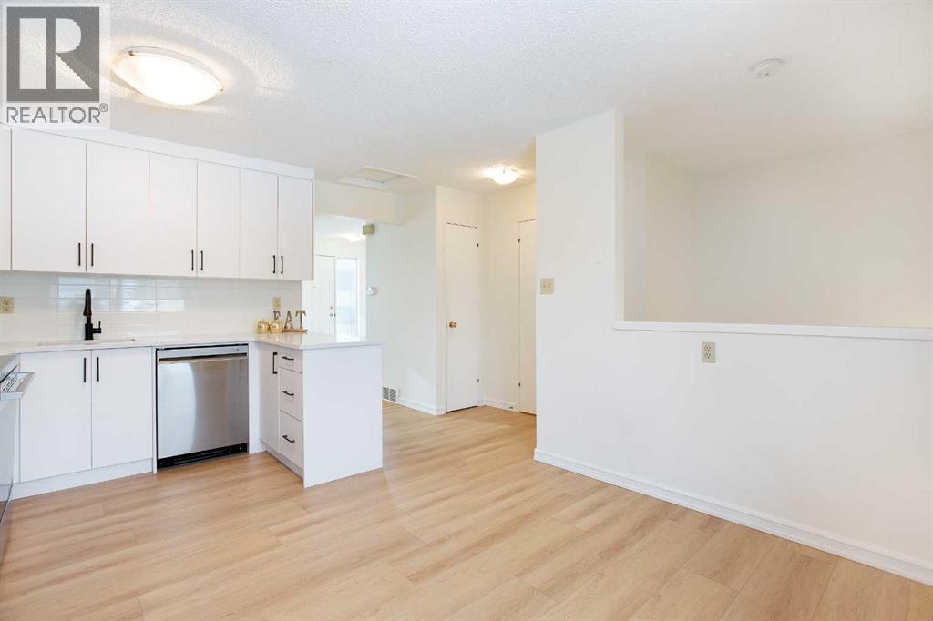 2, 1722 34 Avenue Sw, Calgary, Alberta  T2T 2B7 - Photo 5 - A2281309