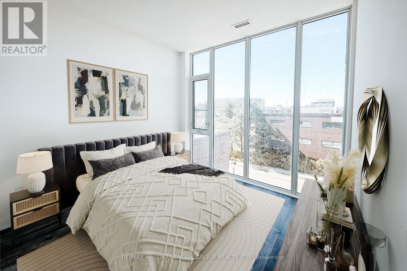 A319 - 705 Davis Drive, Newmarket, Ontario  L3Y 0J2 - Photo 4 - N12603138