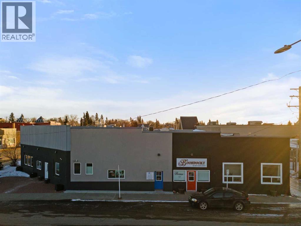 4803 50 Avenue, Camrose, Alberta  T4V 0S1 - Photo 17 - A2280298