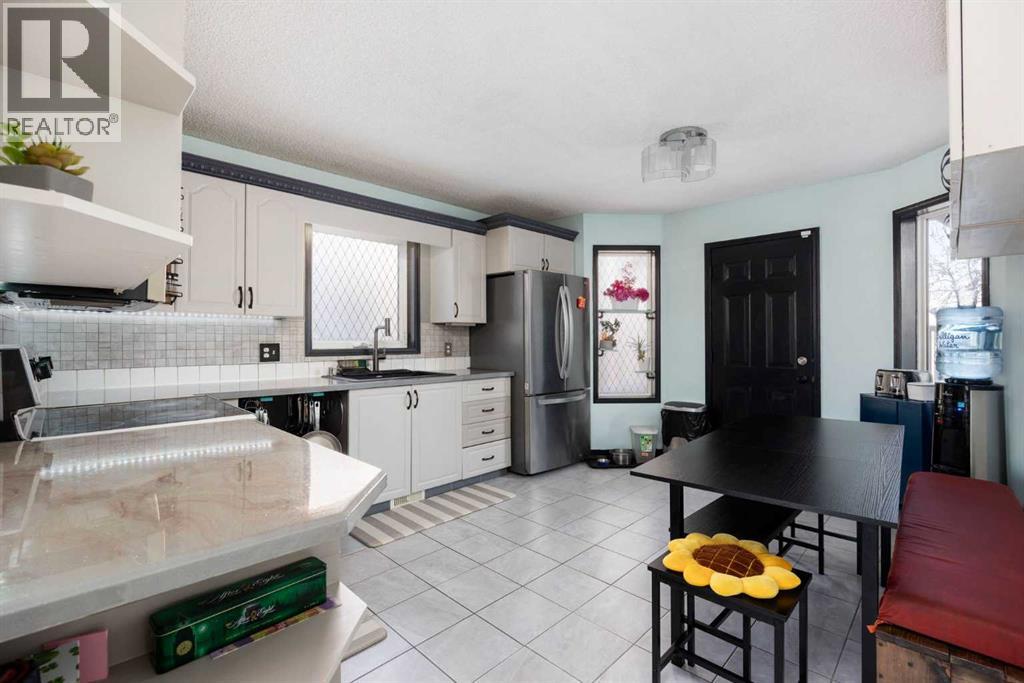 120 Blanchett Road, Fort Mcmurray, Alberta  T9K 2A8 - Photo 6 - A2276960