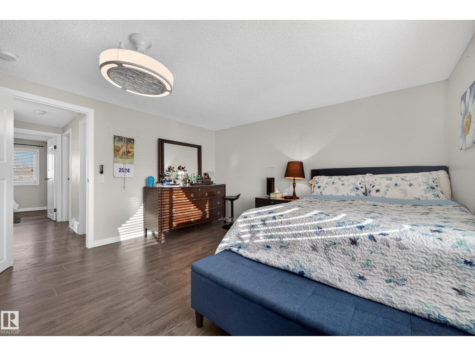 4755 35 Av Nw, Edmonton, Alberta  T6L 3P8 - Photo 12 - E4470943