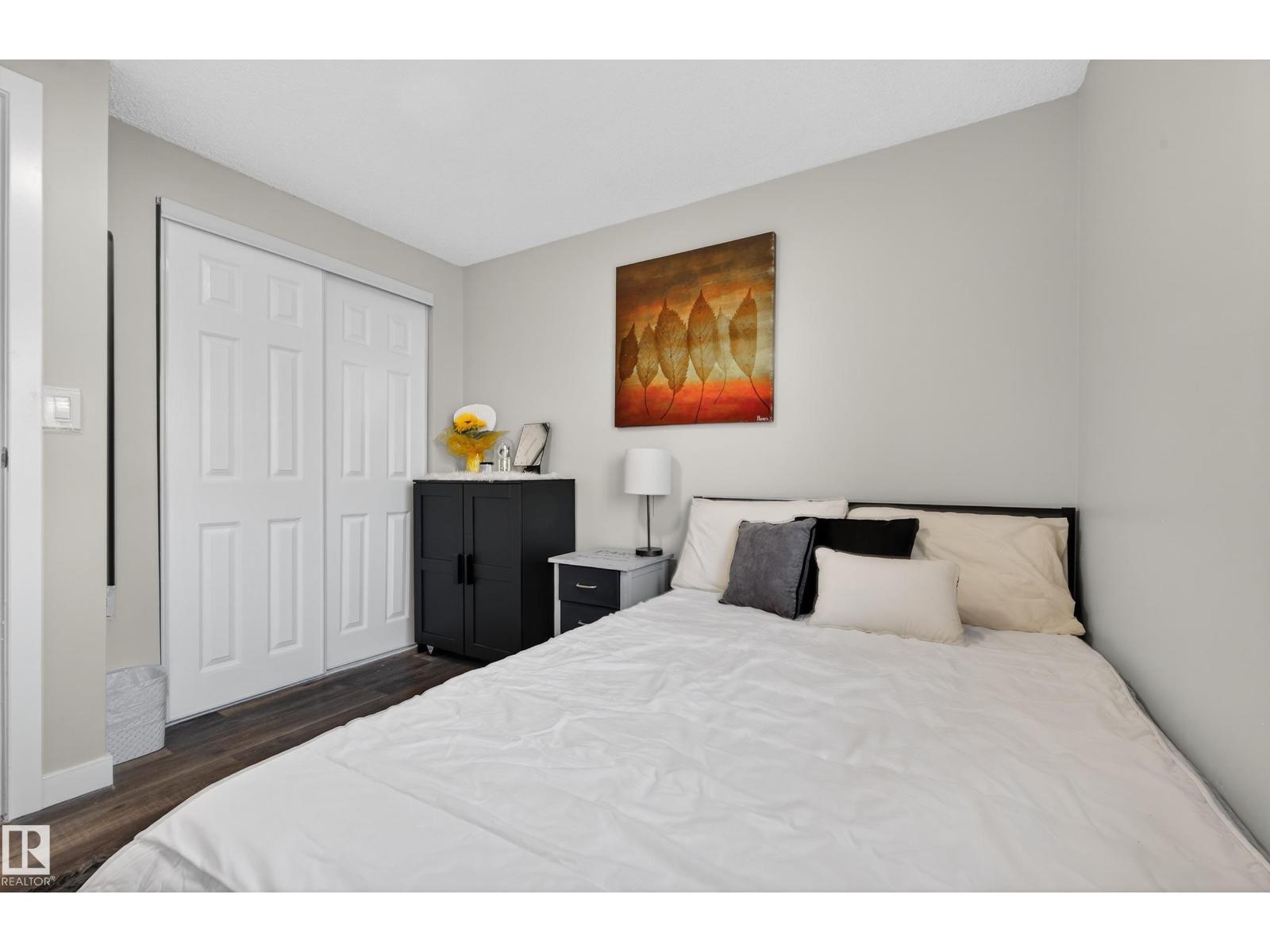 4755 35 Av Nw, Edmonton, Alberta  T6L 3P8 - Photo 15 - E4470943