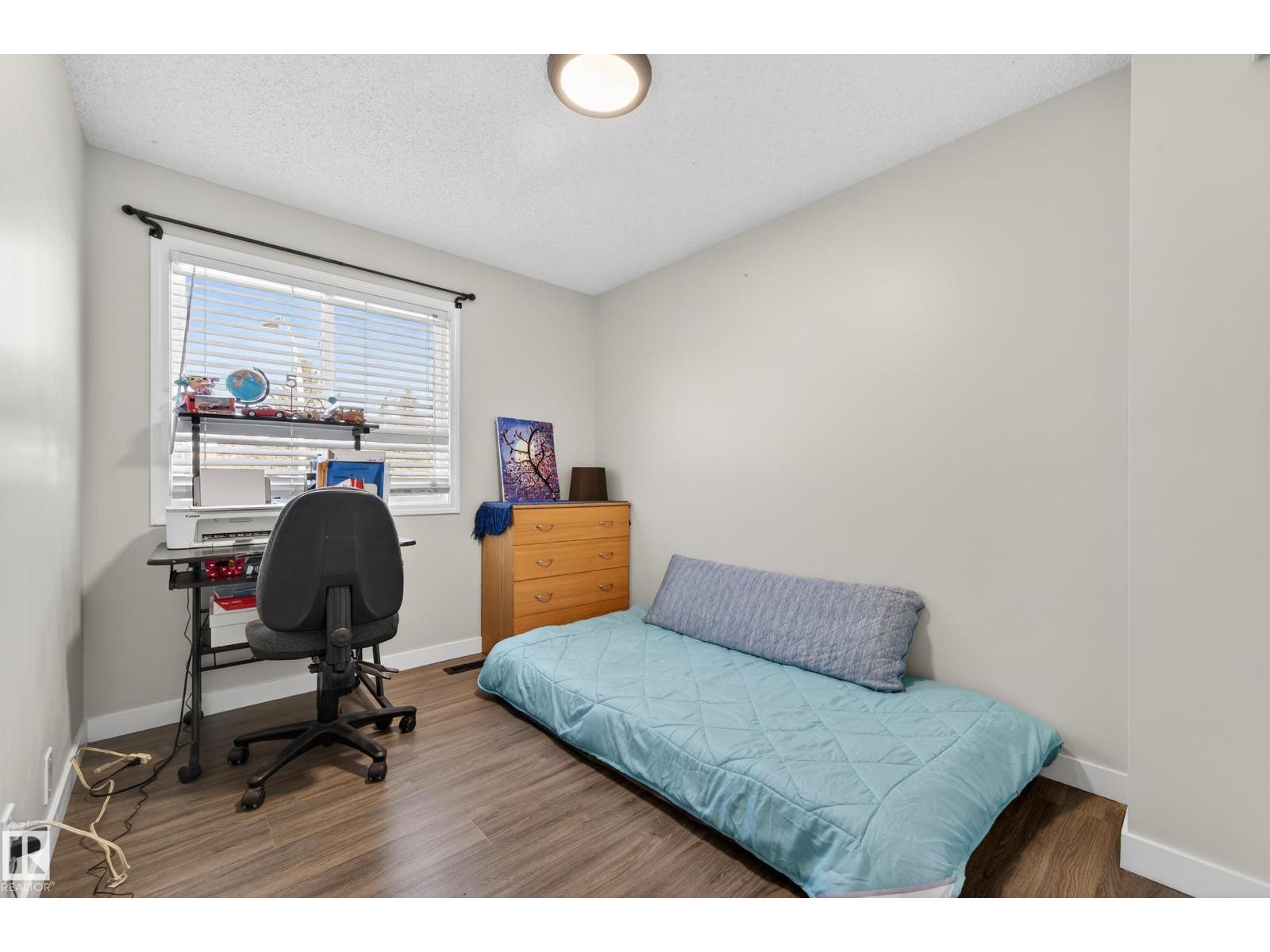 4755 35 Av Nw, Edmonton, Alberta  T6L 3P8 - Photo 16 - E4470943