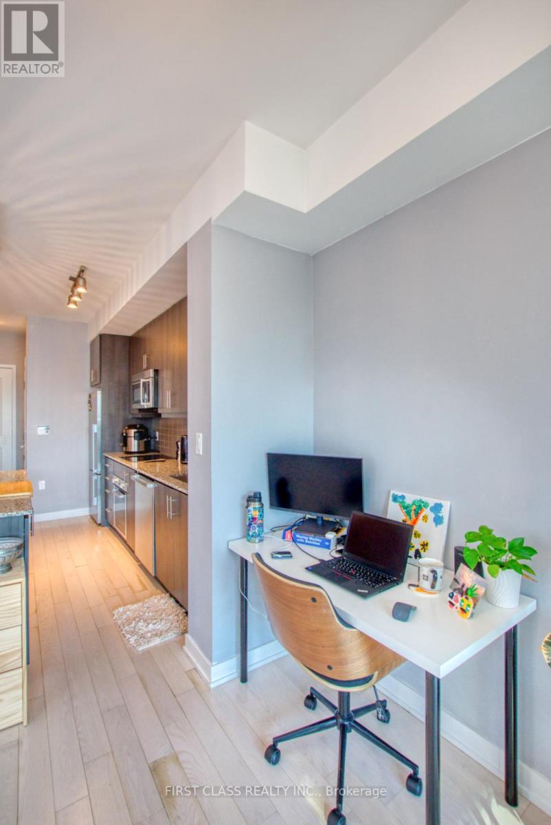 3209 - 1 The Esplanade, Toronto, Ontario  M5E 0A8 - Photo 17 - C12726304