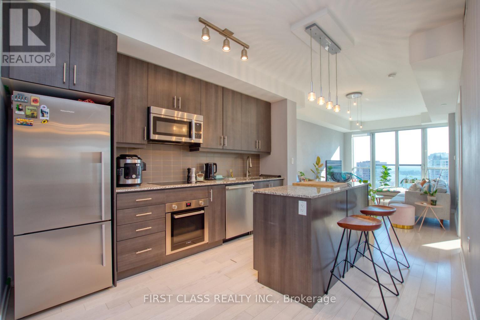 3209 - 1 The Esplanade, Toronto, Ontario  M5E 0A8 - Photo 3 - C12726304