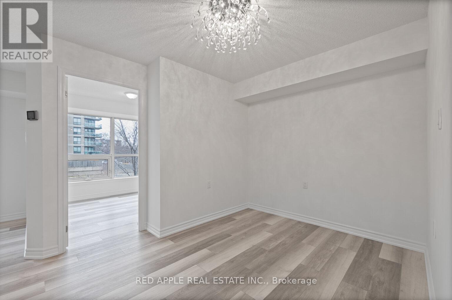 213 - 872 Sheppard Avenue W, Toronto, Ontario  M3H 5V5 - Photo 20 - C12726312