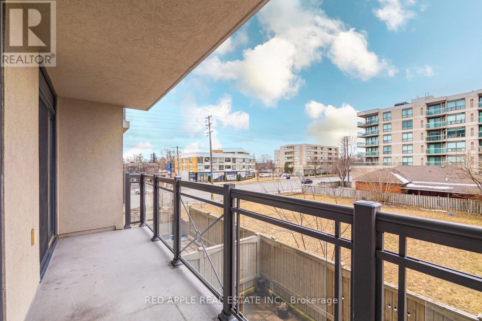 213 - 872 Sheppard Avenue W, Toronto, Ontario  M3H 5V5 - Photo 34 - C12726312
