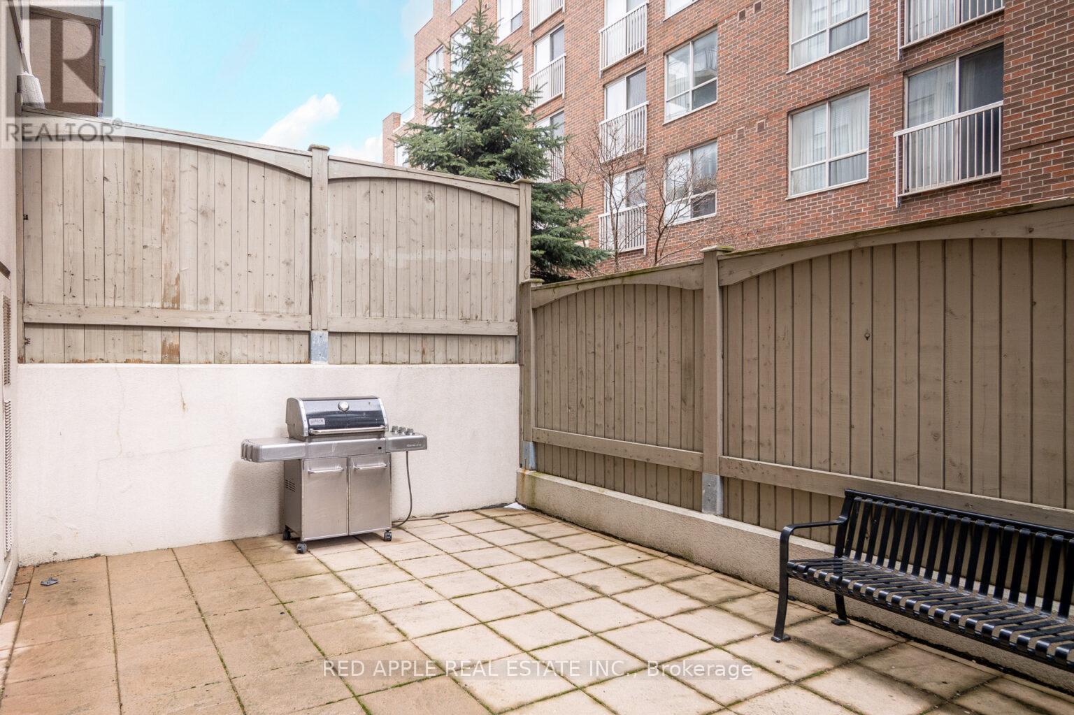 213 - 872 Sheppard Avenue W, Toronto, Ontario  M3H 5V5 - Photo 48 - C12726312