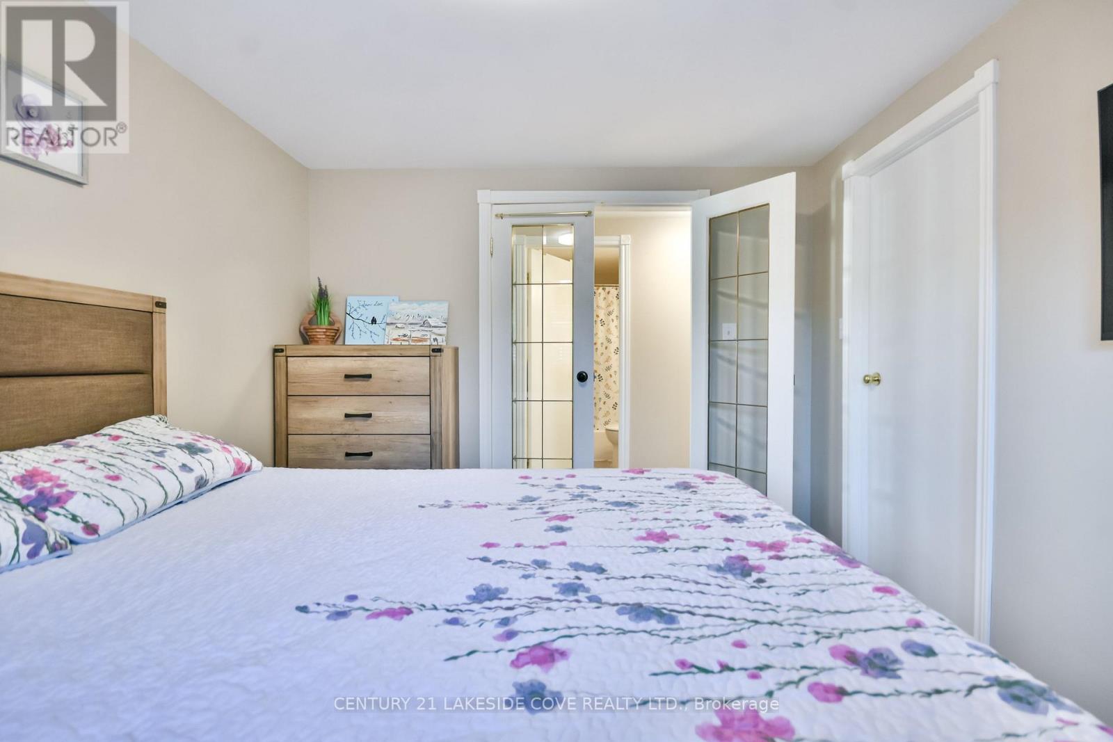 1355 Hilltop Road, Severn, Ontario  L3V 0V7 - Photo 29 - S12726284